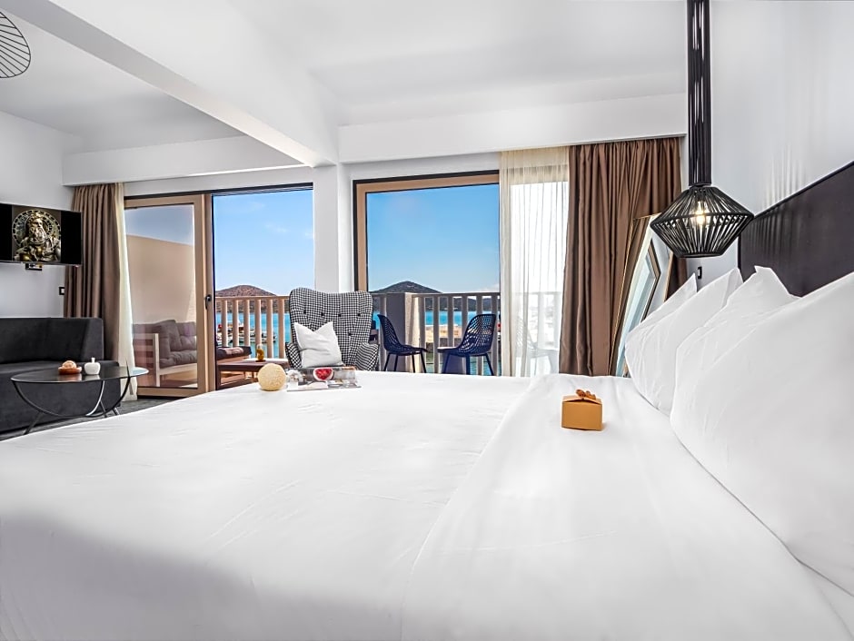 Kalypso Suites Hotel - Adults Only