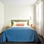 Baileys Parkside Motel by VetroBlu