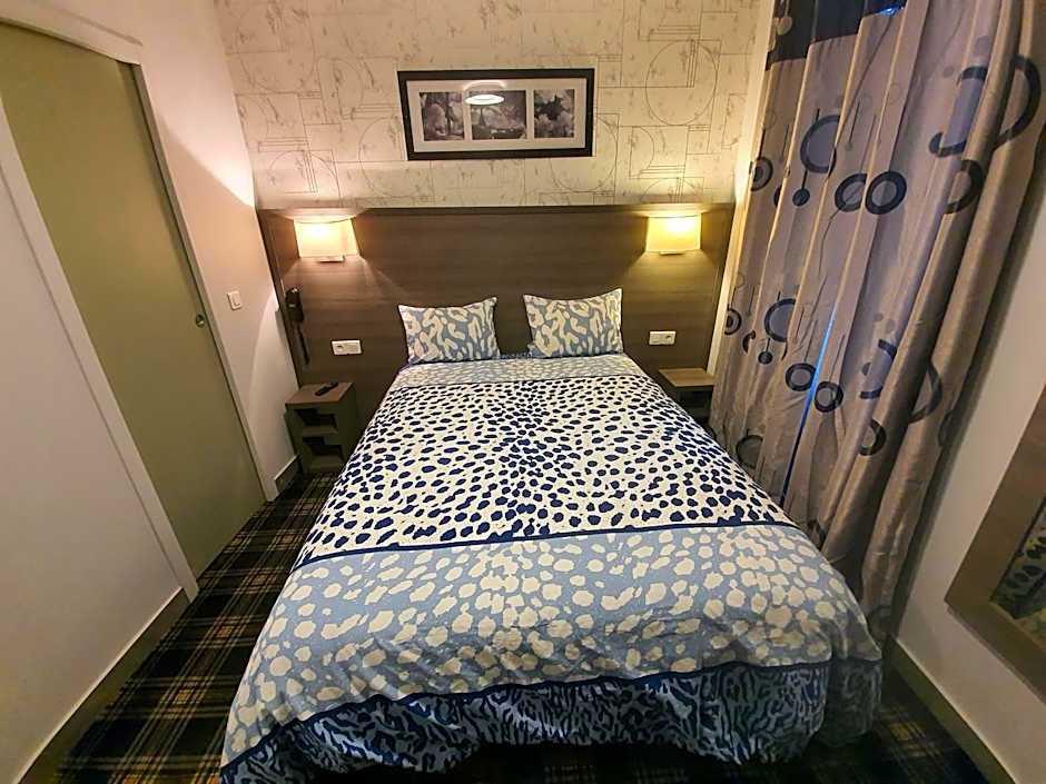 HOTEL SAVOY