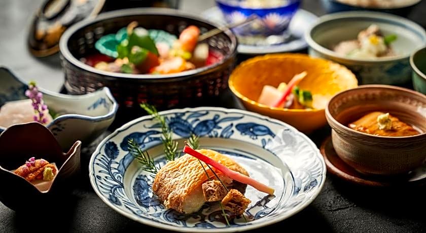 Heihachi Tea House Inn