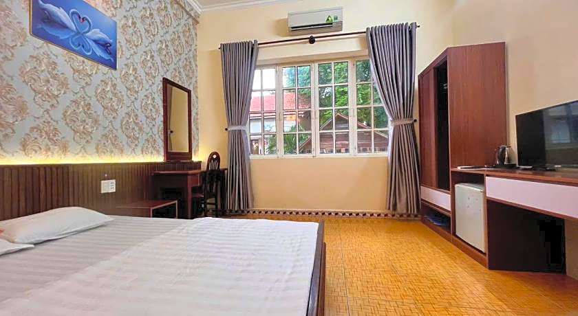 Hoang Yen Hotel