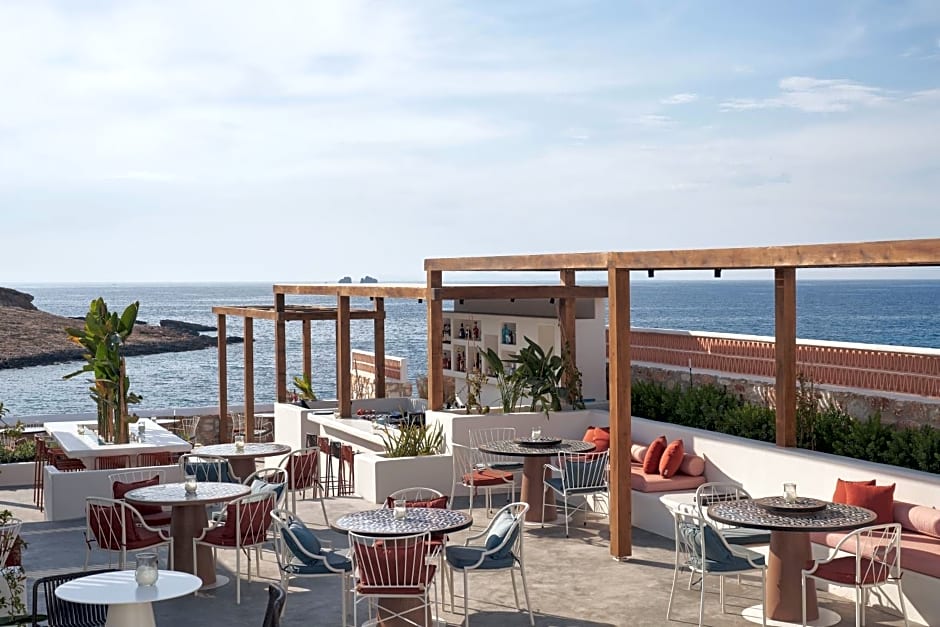 Minois Sugarcube Suites