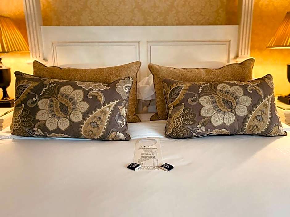 Le Bouchon Brasserie & Hotel