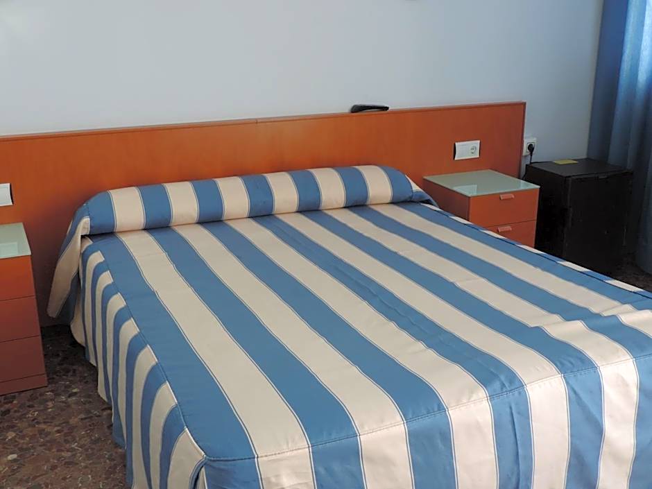 Hotel Costa San Antonio