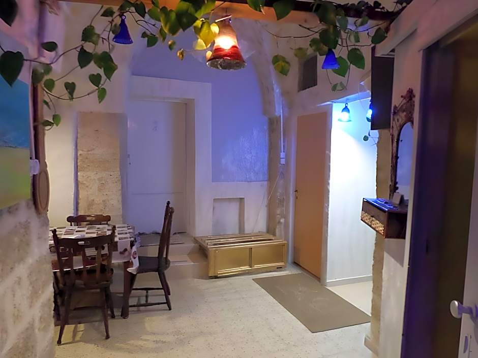 Antique guest house