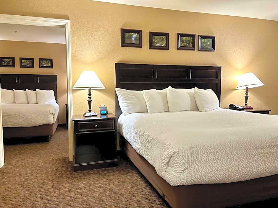 Best Western Country Inn Fortuna