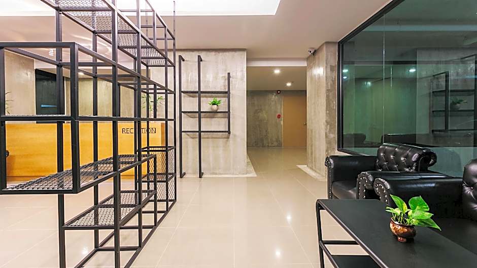 B2 South Pattaya Premier Hotel