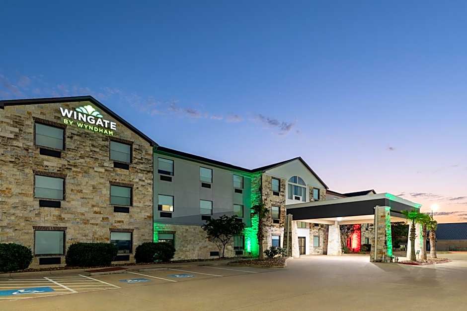 Wingate by Wyndham College Station South
