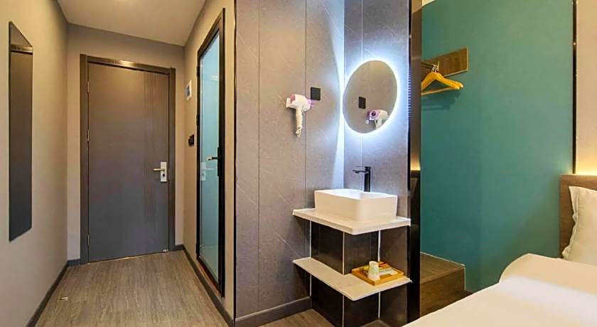 7 Days Inn Weihai High-Speed Railway & Bus Station