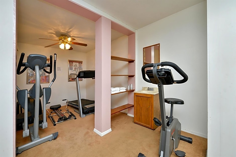 Americas Best Value Inn & Suites - Lancaster