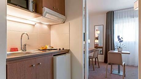Superior Double Cabin