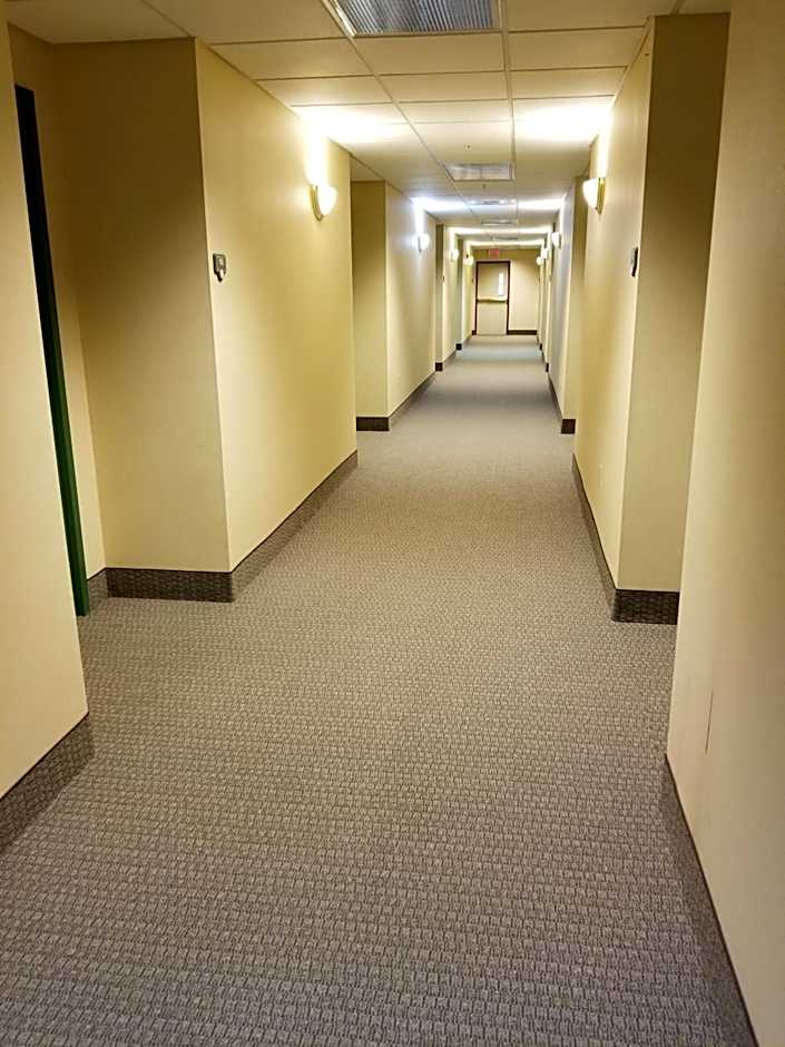 Allure Suites of Fort Myers