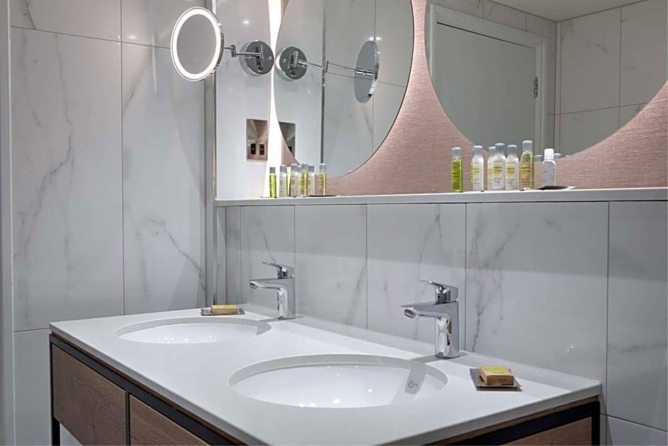 DoubleTree by Hilton London Elstree