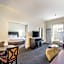 Clarion Inn & Suites Central Clearwater Beach