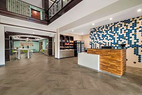 Best Western Bowie Inn & Suites