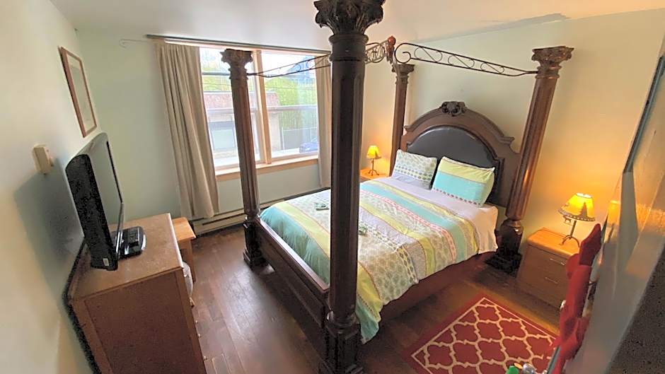 Historic Hotel Bayview