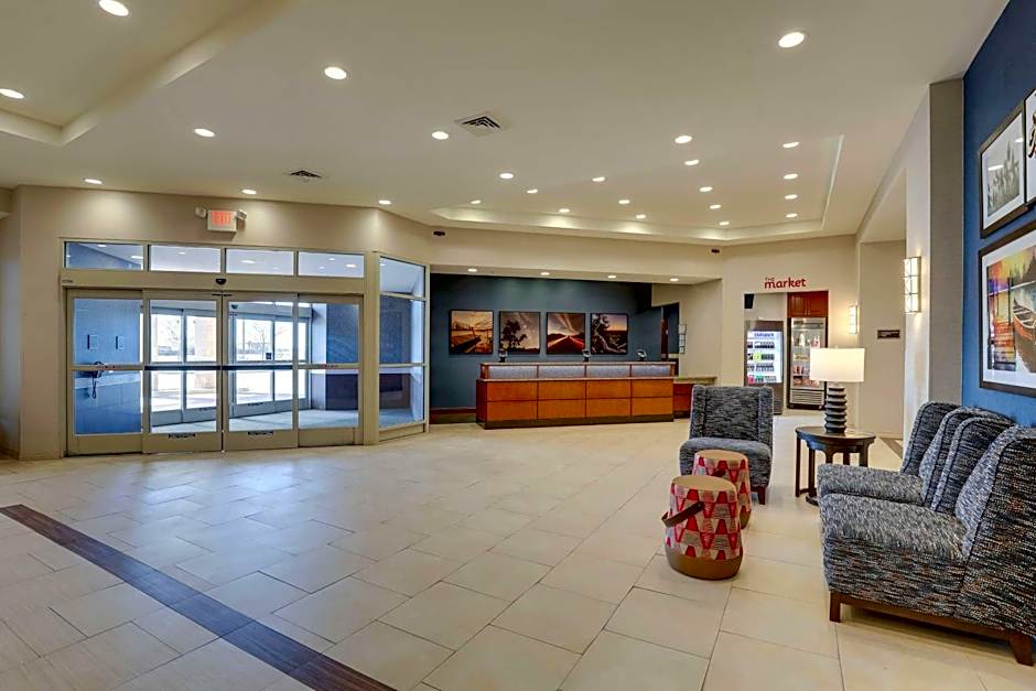 DRURY INN & SUITES MT VERNON