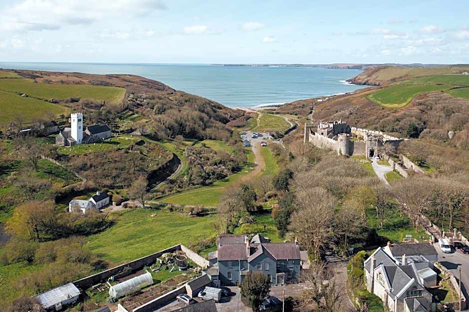 Castlemead Country House By The Sea