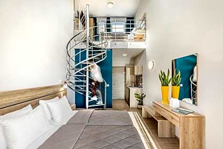 Sunshine Apartments