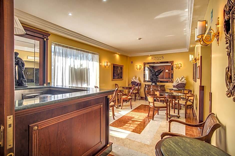 Aurelius Art Gallery Hotel