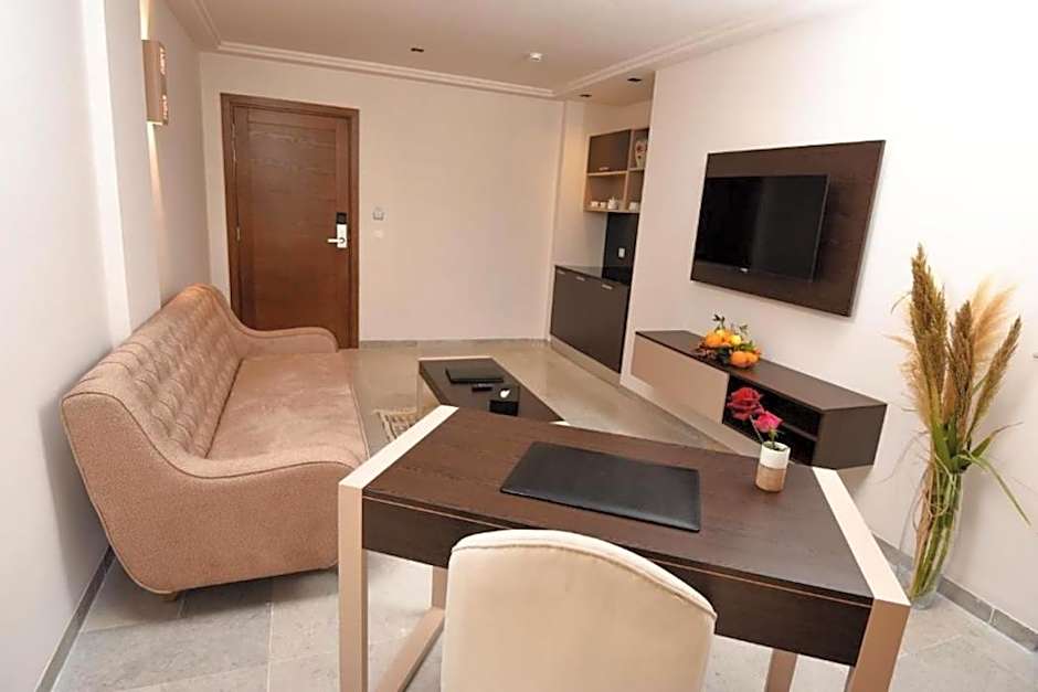 Hotel Lescure Business and SPA