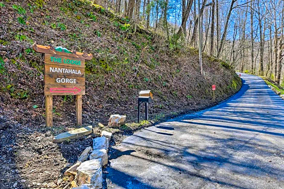The Lodge Nantahala River