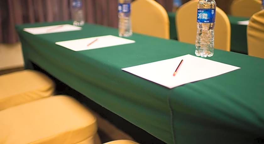 Suzhou Sun Plaza Hotel