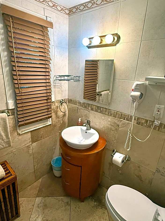 Sinclair Boutique Hotel