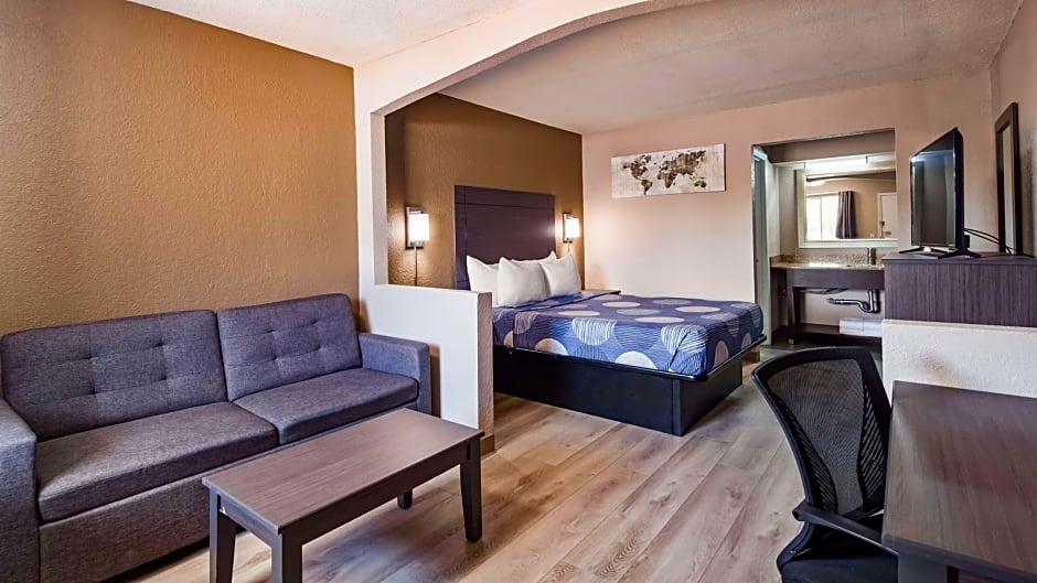 SureStay Hotel by Best Western Olathe