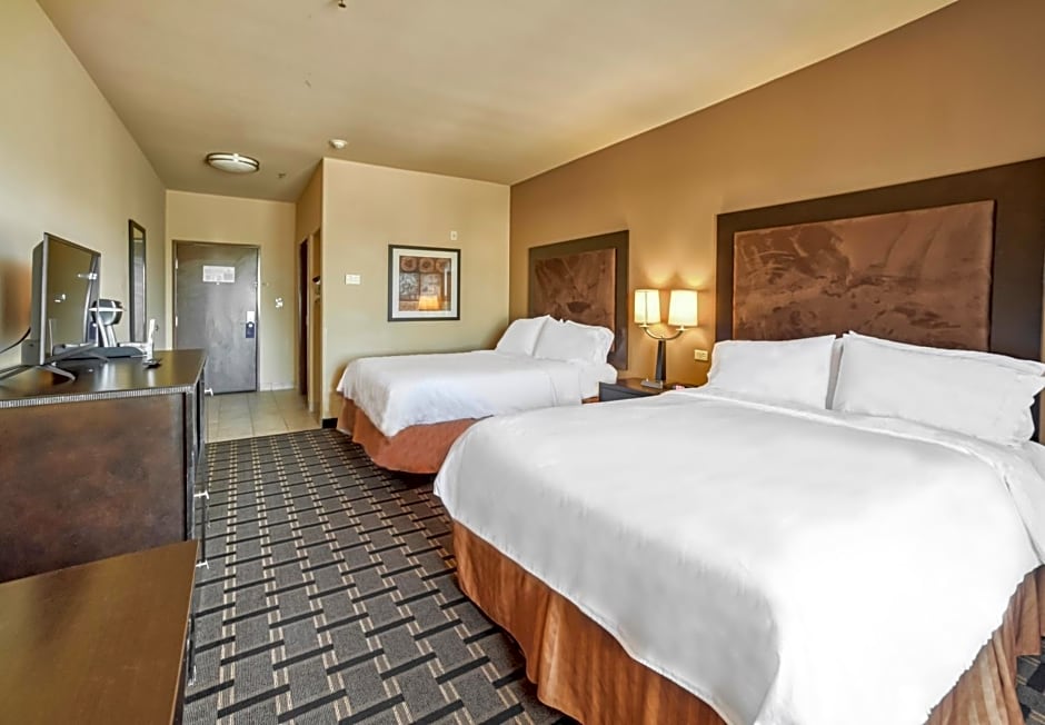 Holiday Inn Express and Suites Beeville