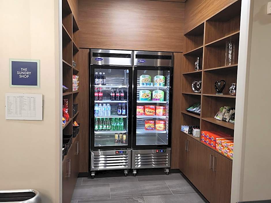 Best Western Plus Hinton Inn & Suites