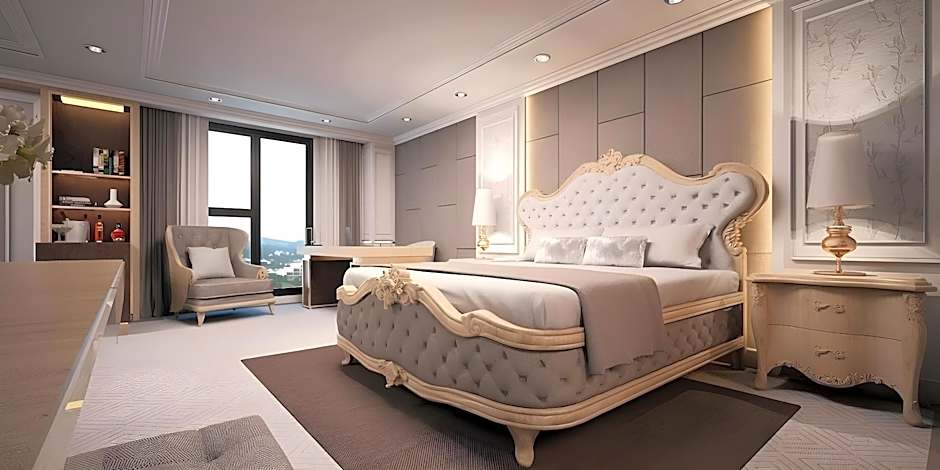 Royal Quang Binh Hotel