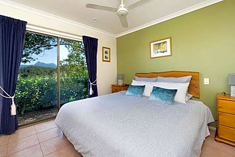 Cottage with Garden View