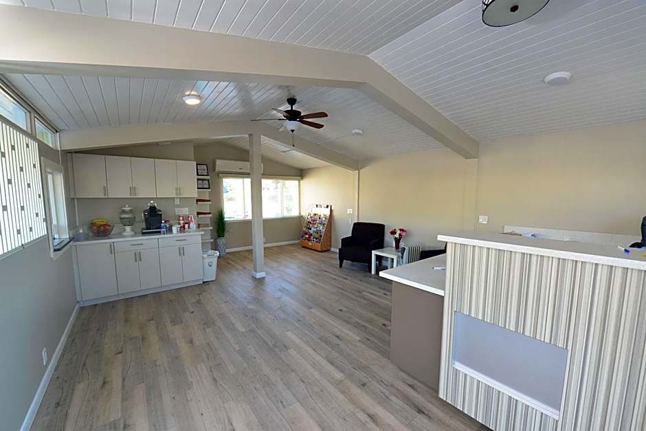 Regency Inn & Suites Sarasota