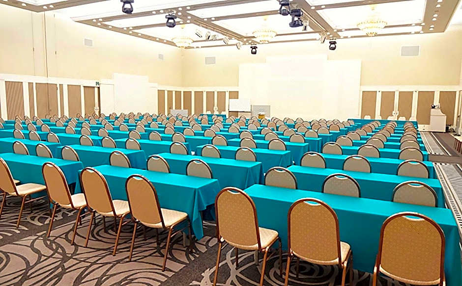 Osaka Garden Palace Hotel