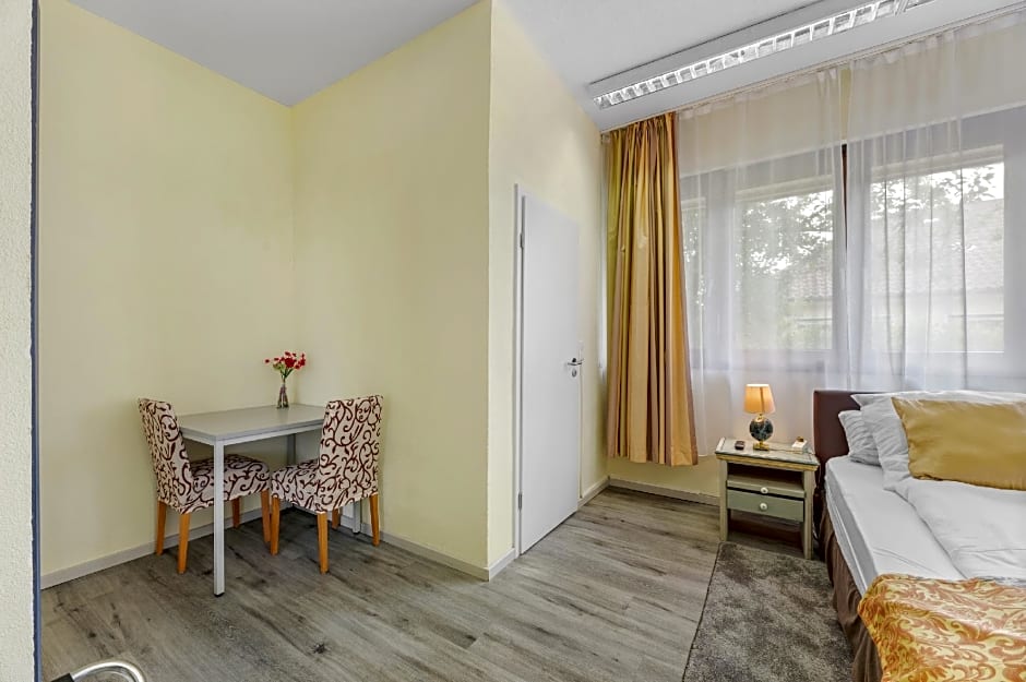 Business Hotel Lemon Suites