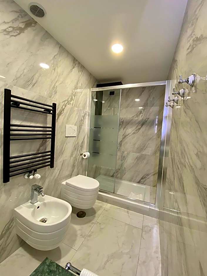 Escape Luxury Suite - CA Domus Collection