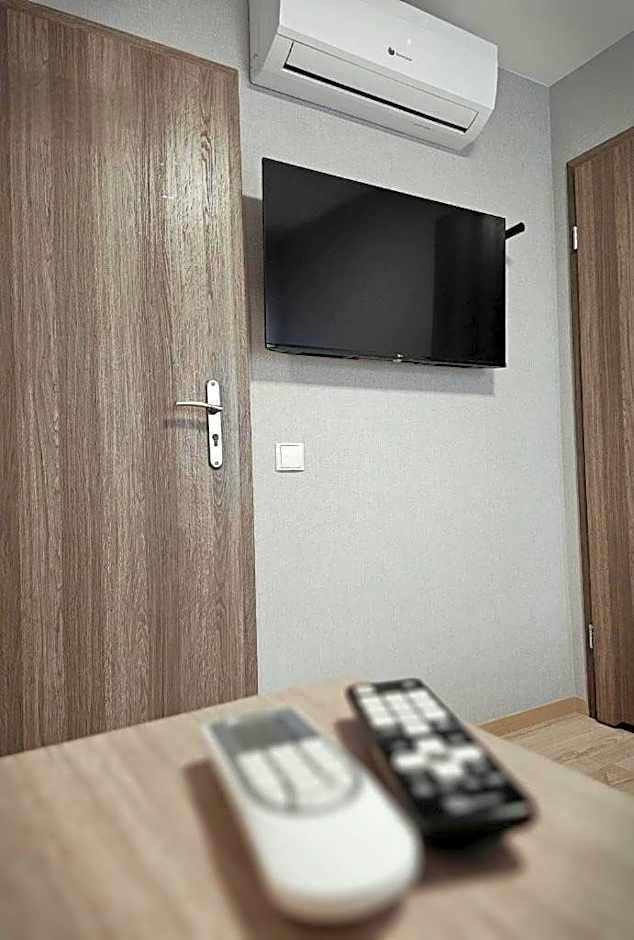 Restauracja i Noclegi Pod Kasztanami