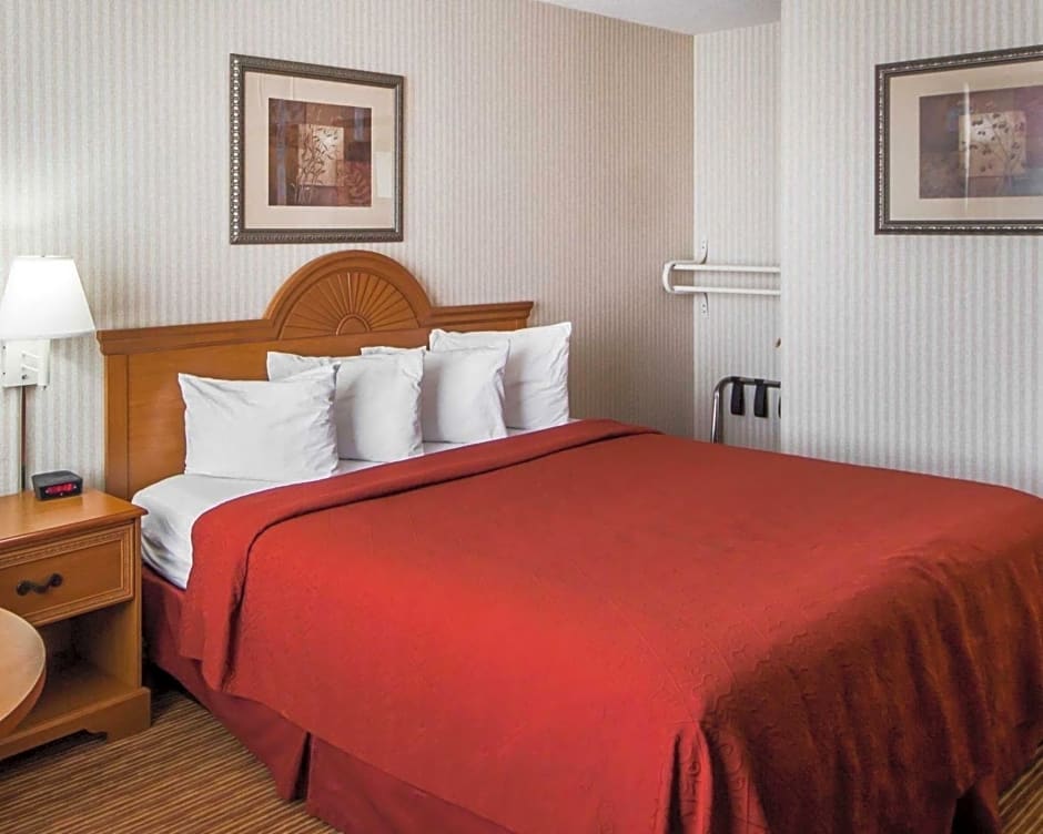Quality Inn Ponca City Route 77