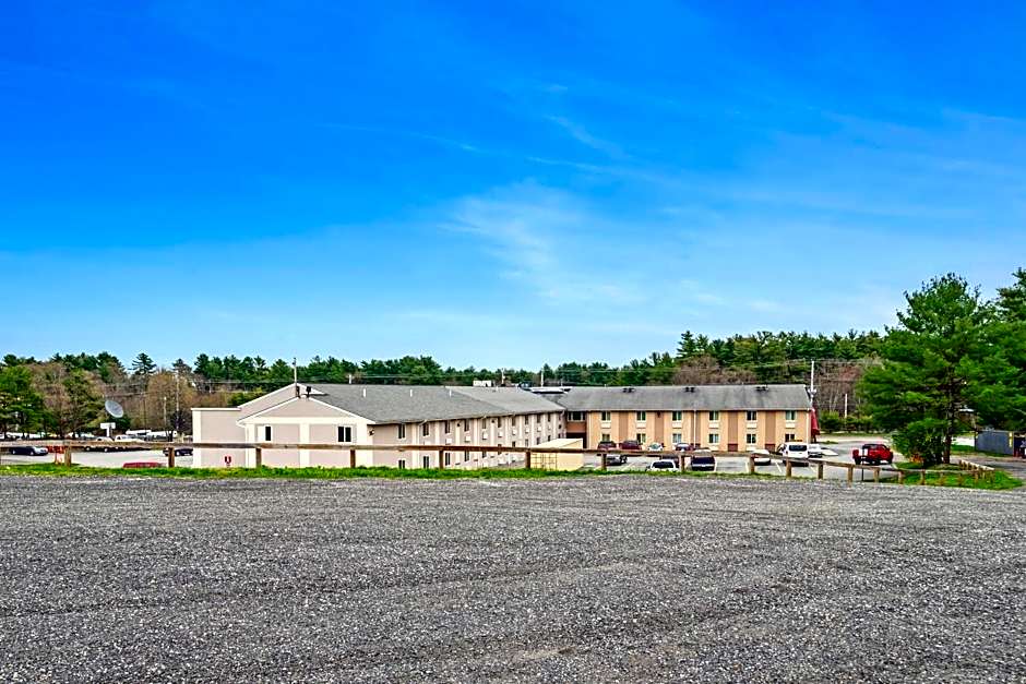 Americas Best Value Inn Foxboro