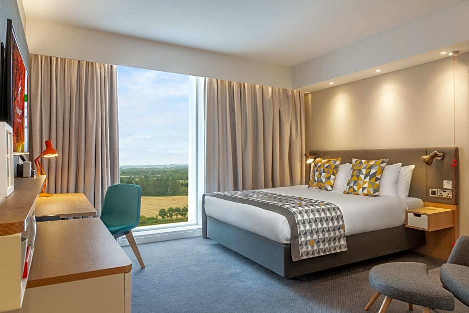 Holiday Inn Dublin Airport