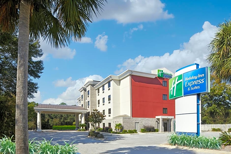 Holiday Inn Express Hotel & Suites Pensacola-West Navy Base, an IHG Hotel