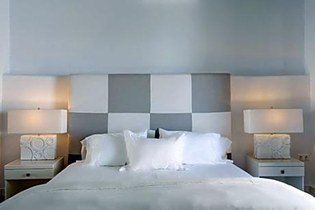 Superior Room Side Sea View