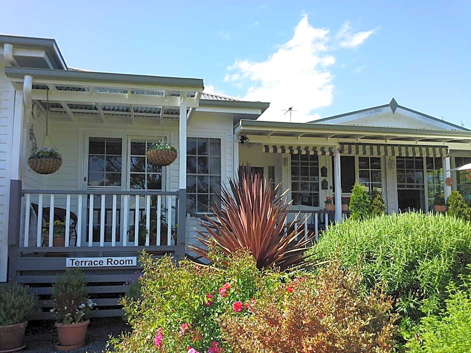 Hillside Bed and Breakfast