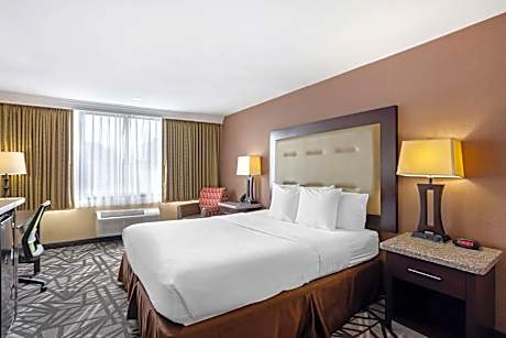 King Room - Mobility Access/Non-Smoking