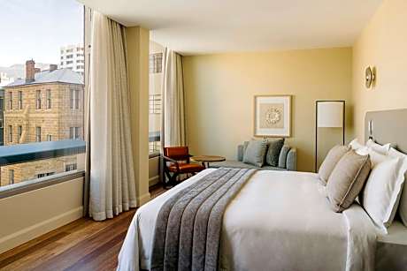 Aurora King Suite, 1 Bedroom Presidential Suite, 1 King, Water view, Fireplace, Roof Top Terrace