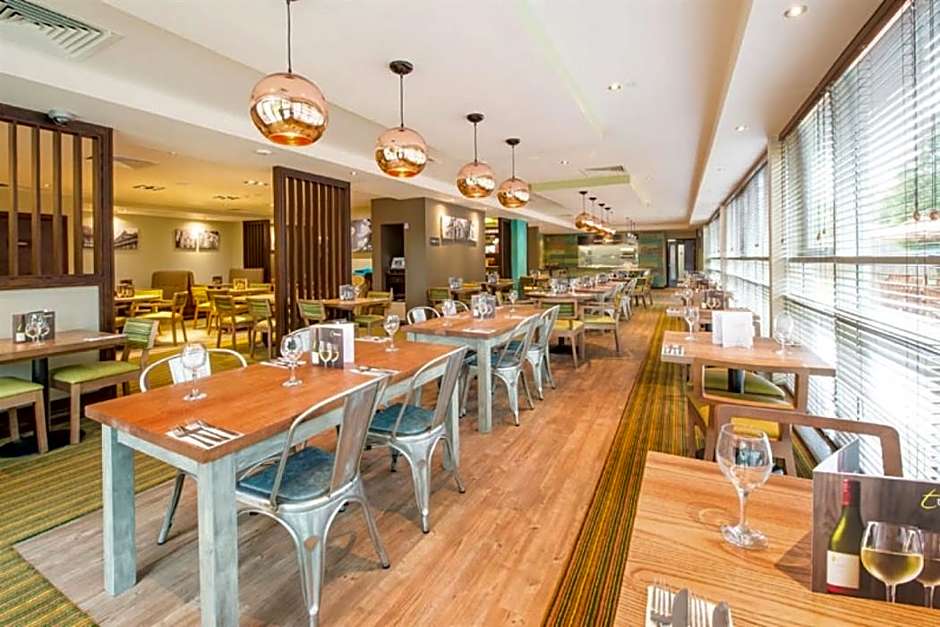 Premier Inn Banbury - M40 J11