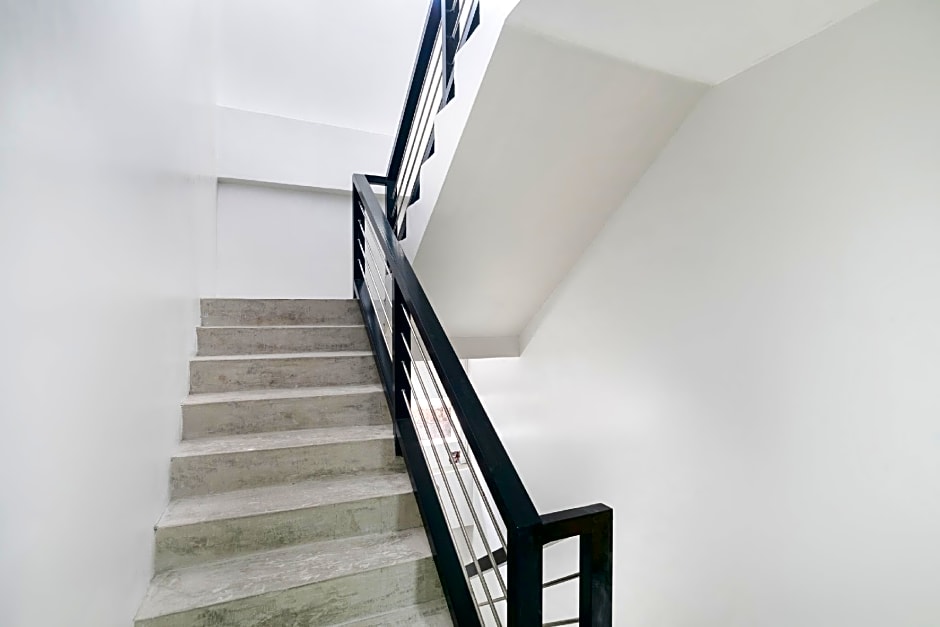 ELTI DORMITEL (Vaccinated Staff)