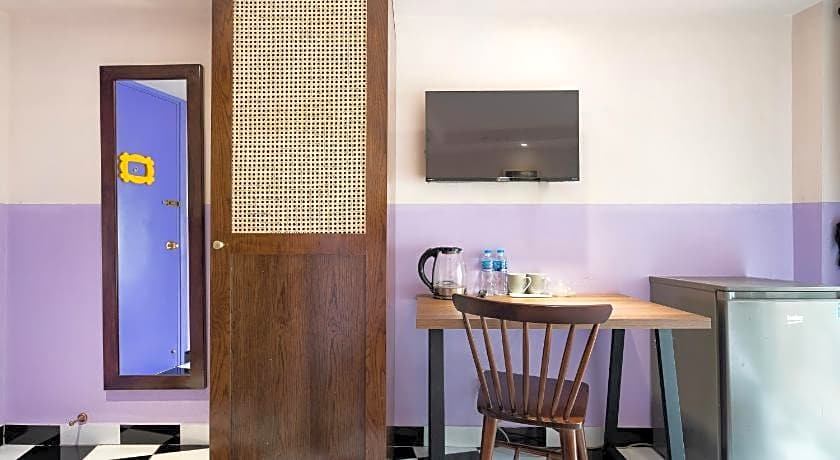 Ahu Hotel & Apartment