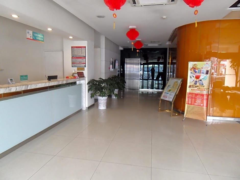 Jinjiang Inn Qingdao Development Zone Jinggangshan Rd.